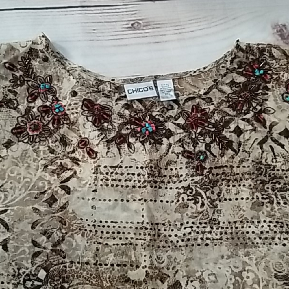 Chico’s Woman Top 100% Silk Sz 2 - Picture 12 of 13